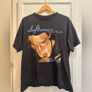 Official Deftones “Around the Fur” graphic band tee XL